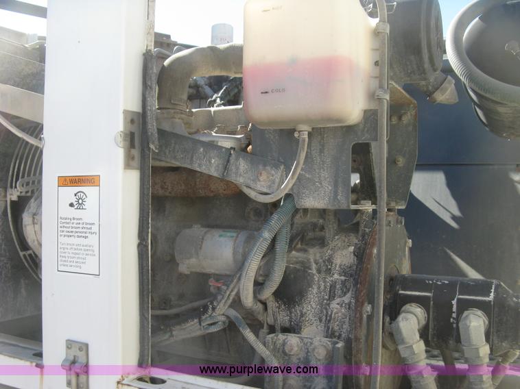 image for item J2904 2004 Elgin Eagle Series F street sweeper