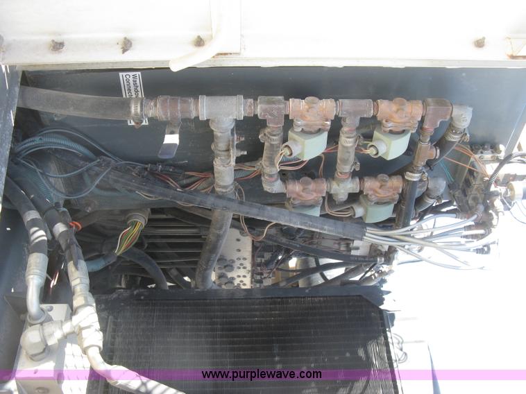 image for item J2904 2004 Elgin Eagle Series F street sweeper