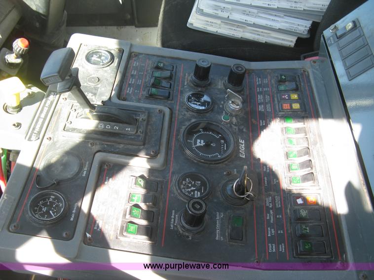 image for item J2904 2004 Elgin Eagle Series F street sweeper