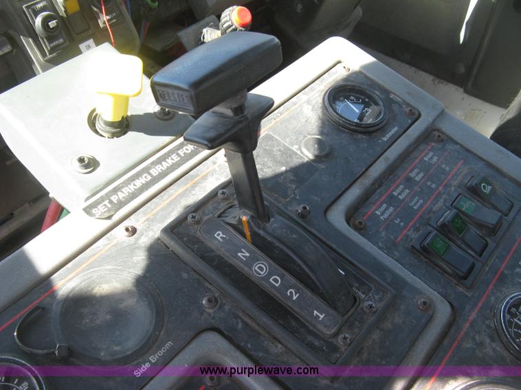 image for item J2904 2004 Elgin Eagle Series F street sweeper