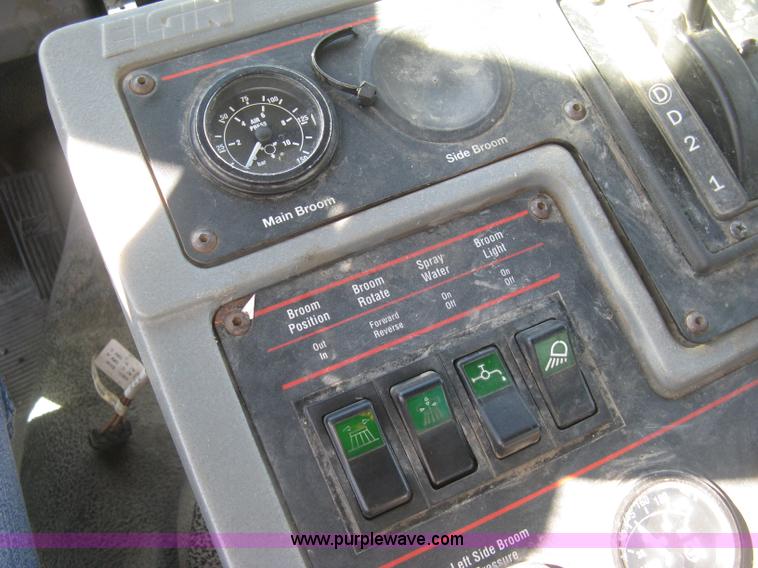 image for item J2904 2004 Elgin Eagle Series F street sweeper