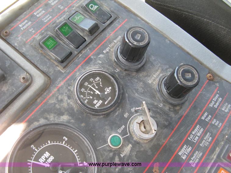 image for item J2904 2004 Elgin Eagle Series F street sweeper