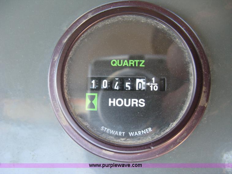 image for item J2904 2004 Elgin Eagle Series F street sweeper