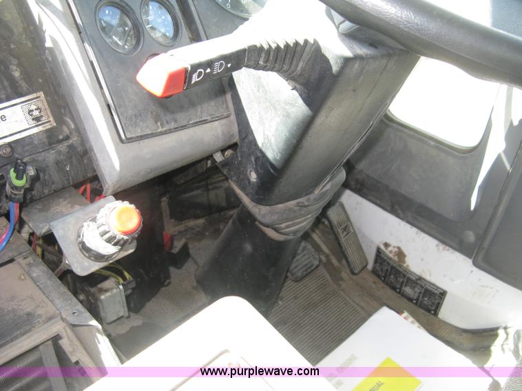 image for item J2904 2004 Elgin Eagle Series F street sweeper