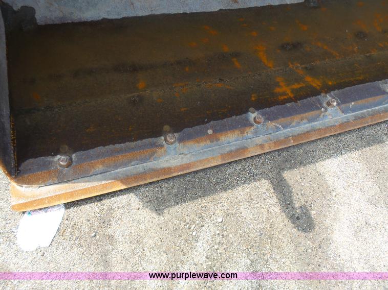 image for item J4138 JCB 214 backhoe