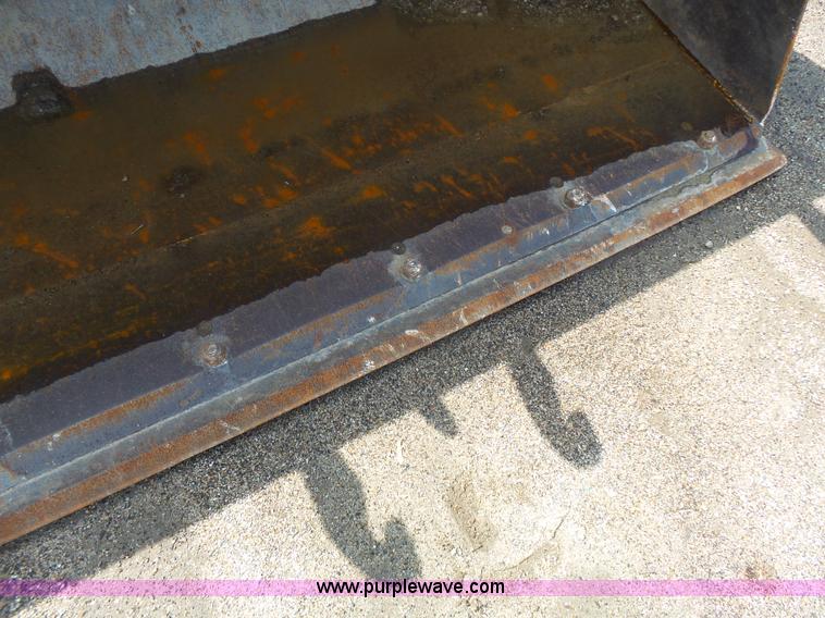 image for item J4138 JCB 214 backhoe