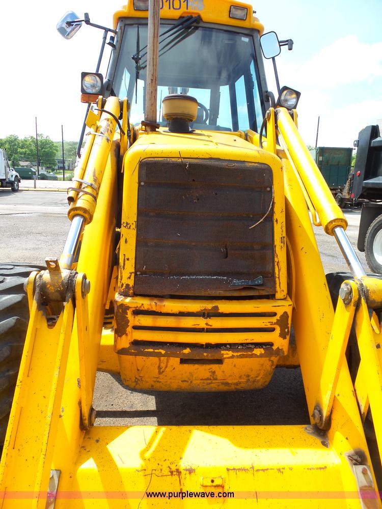image for item J4138 JCB 214 backhoe