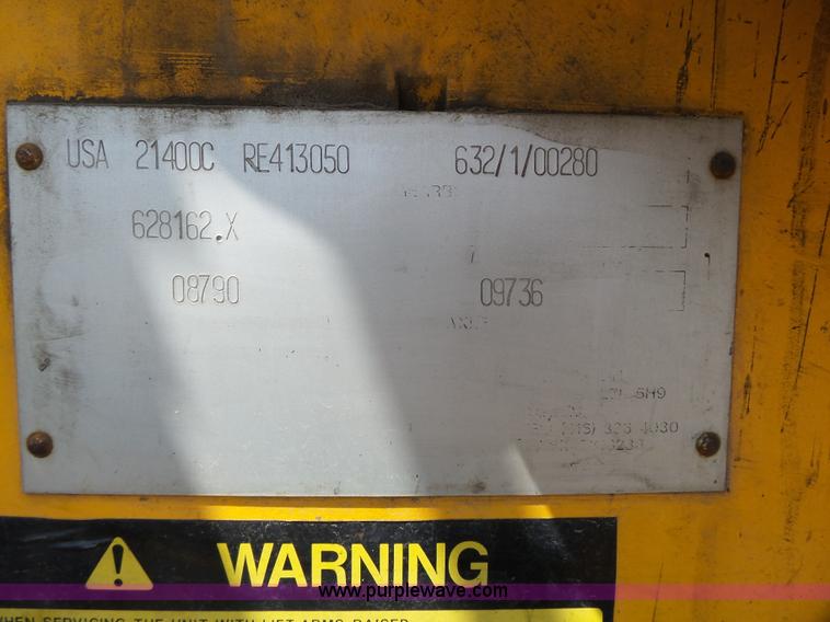 image for item J4138 JCB 214 backhoe