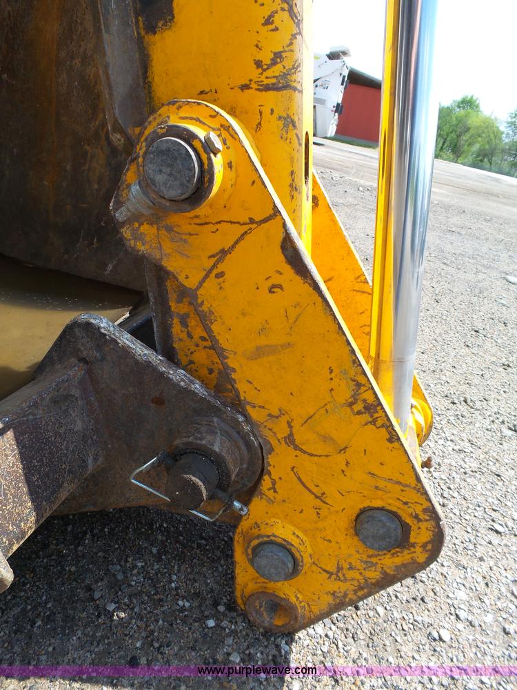 image for item J4138 JCB 214 backhoe