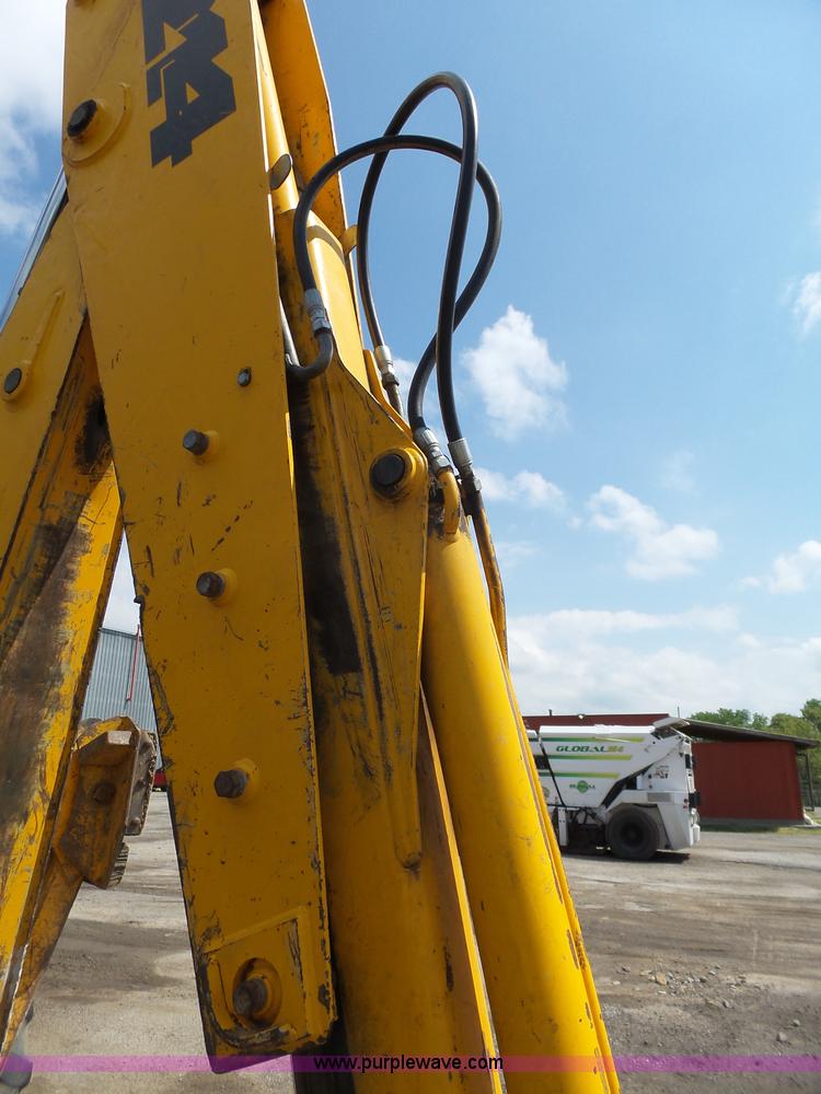 image for item J4138 JCB 214 backhoe