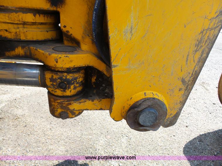 image for item J4138 JCB 214 backhoe