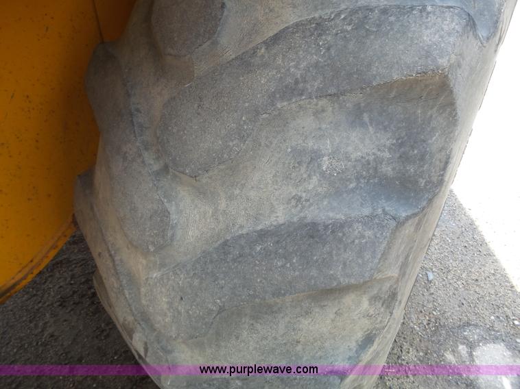 image for item J4138 JCB 214 backhoe