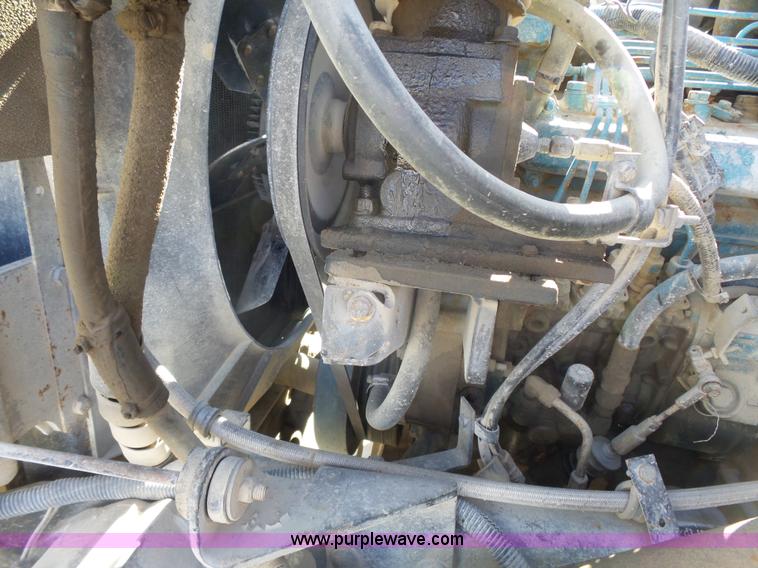 image for item J4976 1991 International 4900 dump truck