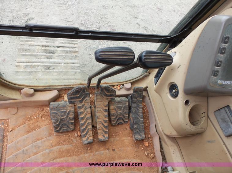 image for item J7512 2000 Caterpillar 325BL excavator