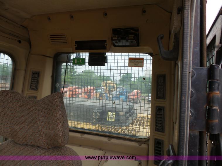 image for item J7512 2000 Caterpillar 325BL excavator