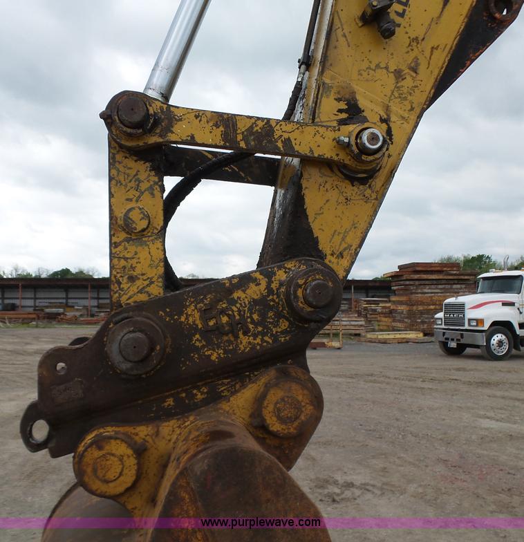 image for item J7512 2000 Caterpillar 325BL excavator