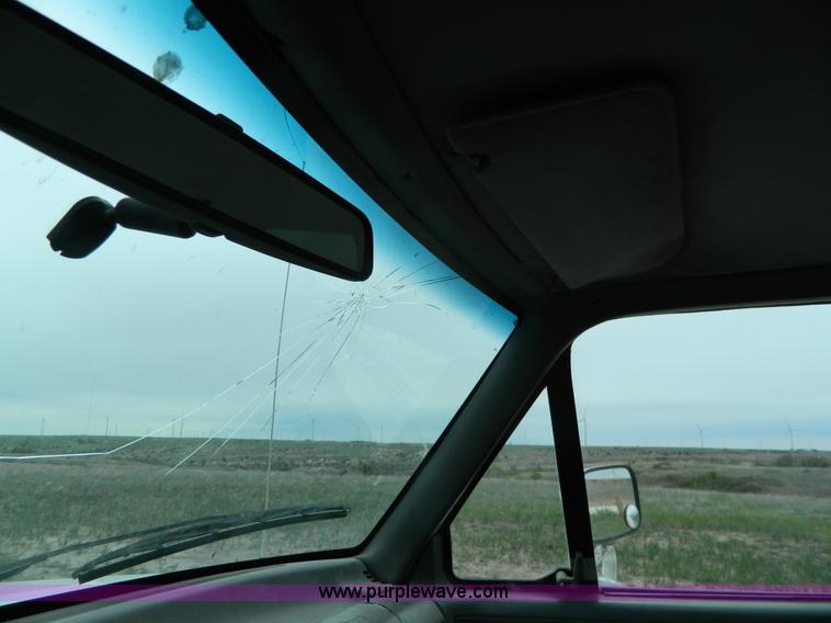 image for item J8946 1996 Ford F350 Crew Cab pickup truck