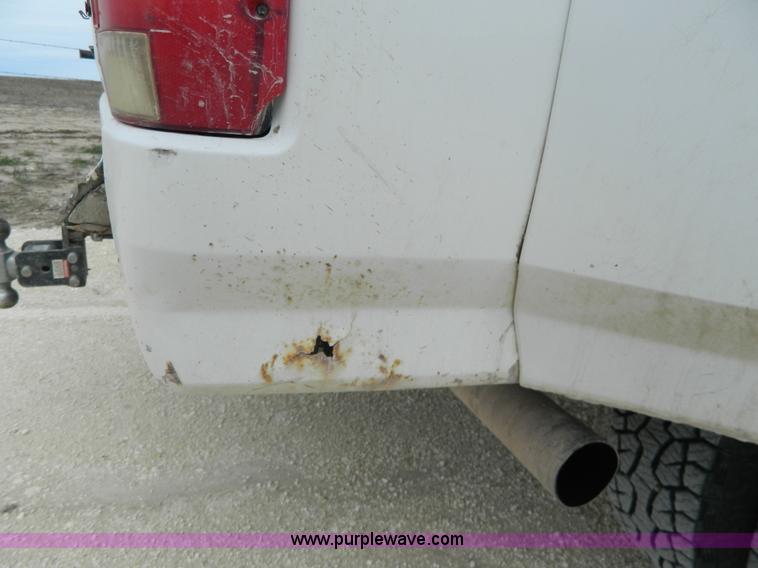 image for item J8946 1996 Ford F350 Crew Cab pickup truck