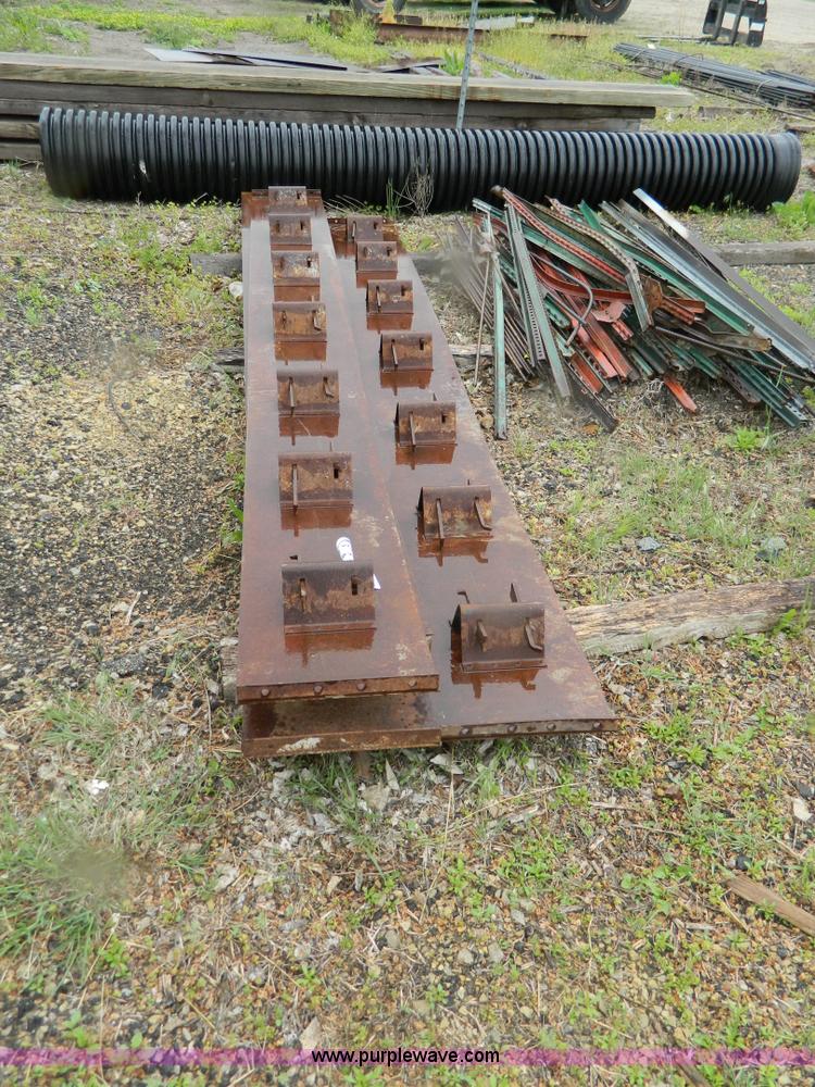 image for item J8950 (4) steel flex forms