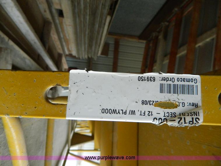 image for item J8952 Gomaco Spanit work bridge