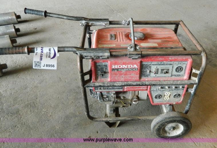 image for item J8956 Honda EB5000 generator