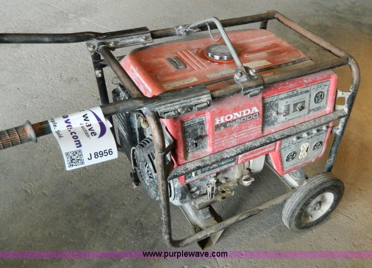 image for item J8956 Honda EB5000 generator