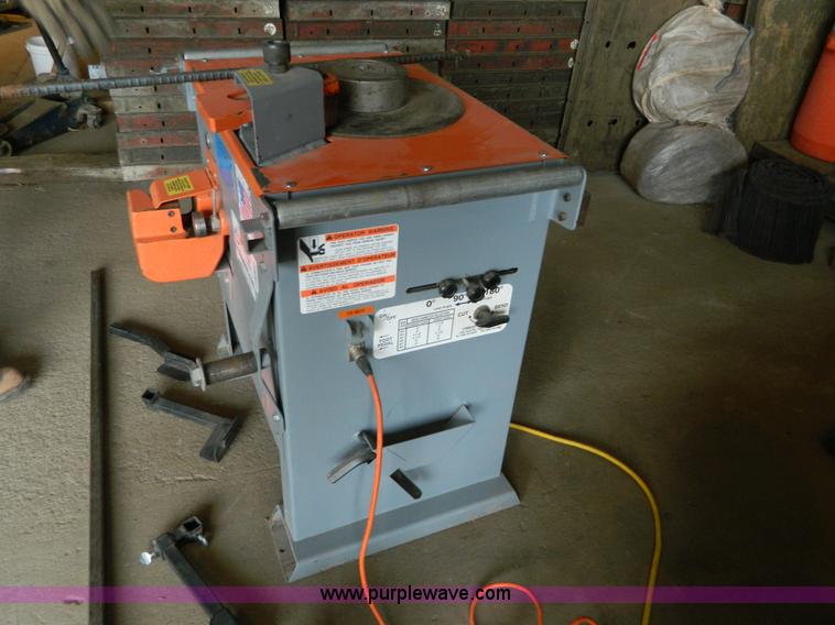image for item J8960 Fascut FR800C re-bar machine