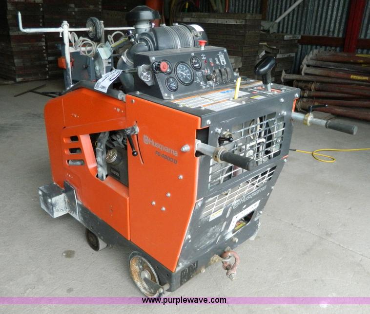 image for item J8961 Husqvarna FS4800D concrete saw