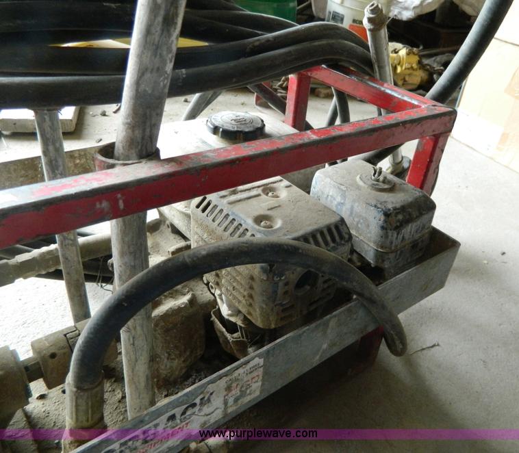 image for item J8962 Razor Back curing solution pump