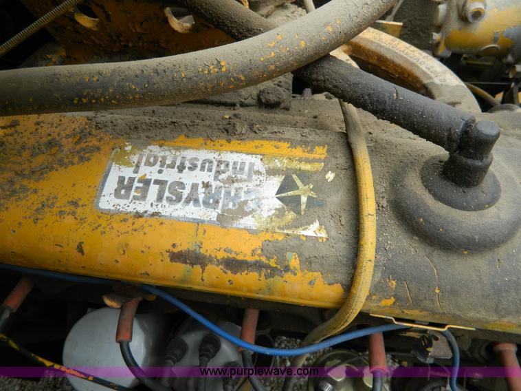 image for item J8968 Versatile Bronco wheel loader