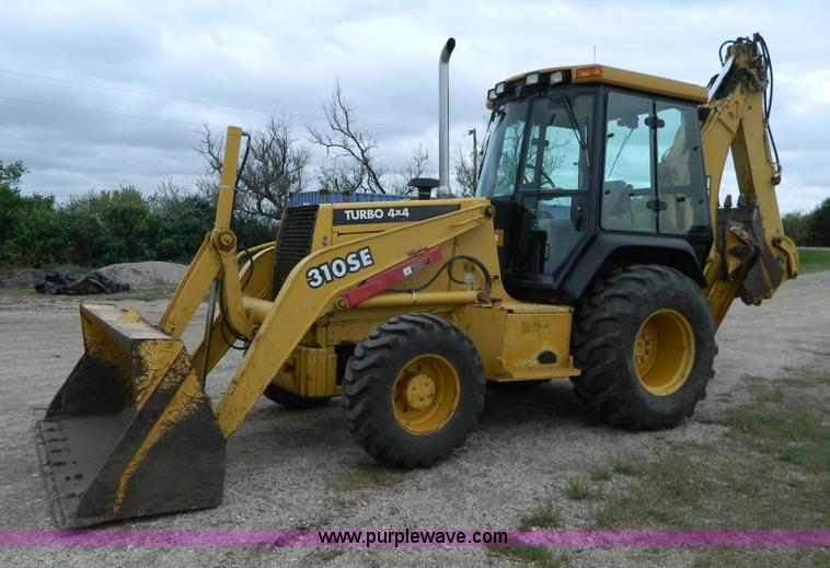 image for item J8969 1998 John Deere 310 SE backhoe