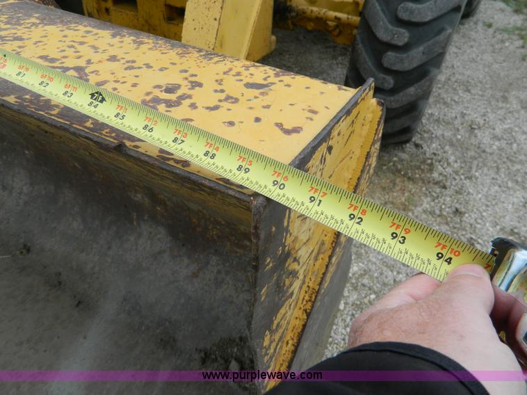 image for item J8969 1998 John Deere 310 SE backhoe