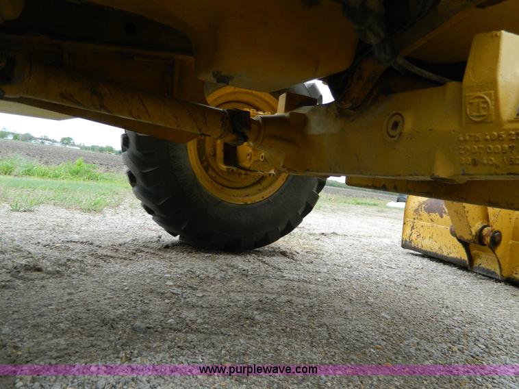 image for item J8969 1998 John Deere 310 SE backhoe