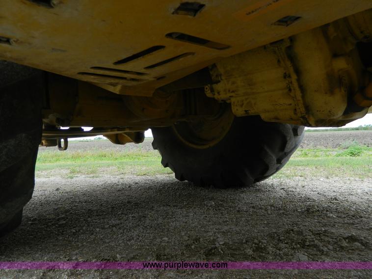 image for item J8969 1998 John Deere 310 SE backhoe