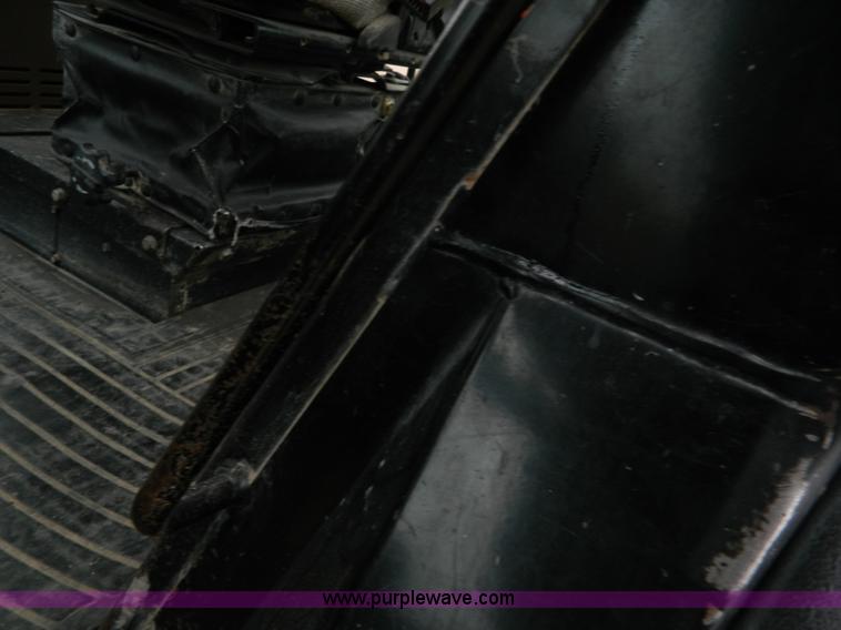 image for item J8969 1998 John Deere 310 SE backhoe