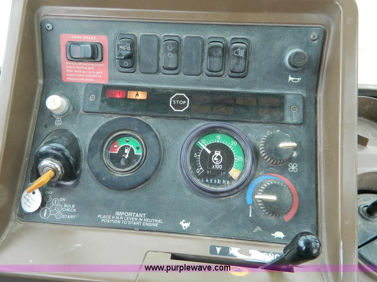 image for item J8969 1998 John Deere 310 SE backhoe