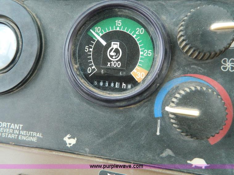 image for item J8969 1998 John Deere 310 SE backhoe