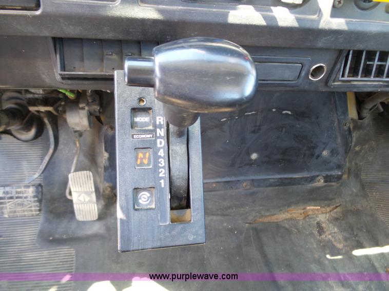 image for item K1362 2001 International F2554 vacuum truck