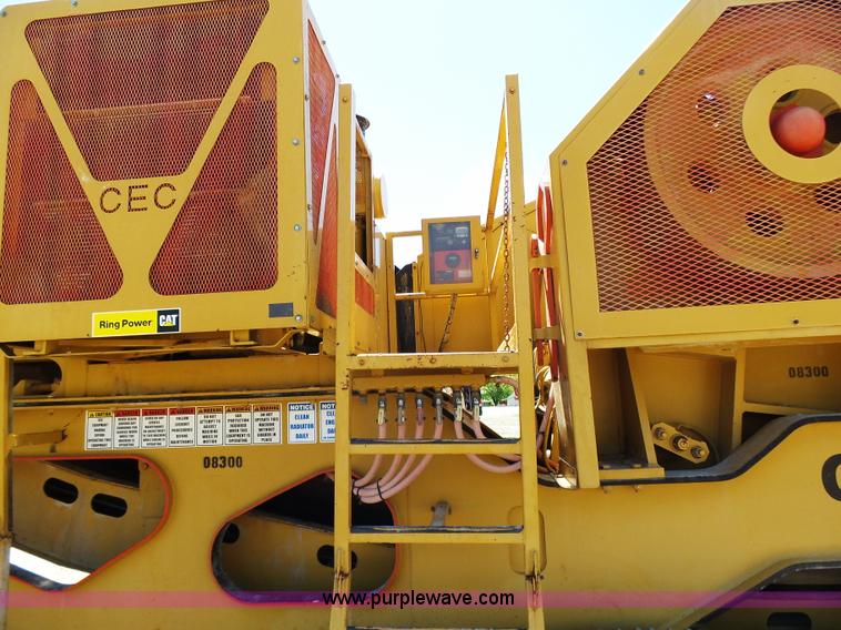 image for item K1373 2006 CEC GII jaw crusher