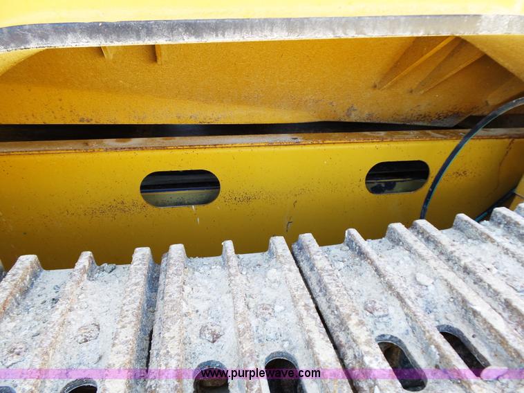 image for item K1373 2006 CEC GII jaw crusher