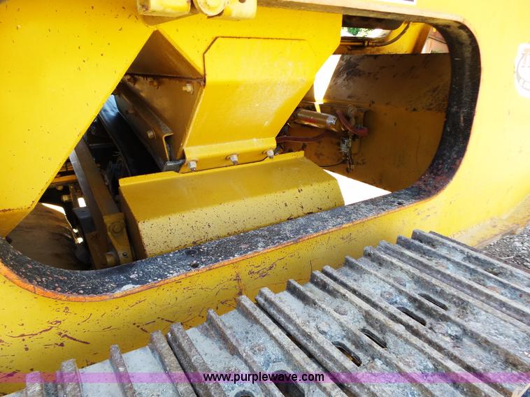 image for item K1373 2006 CEC GII jaw crusher