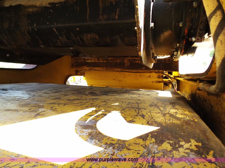 image for item K1373 2006 CEC GII jaw crusher