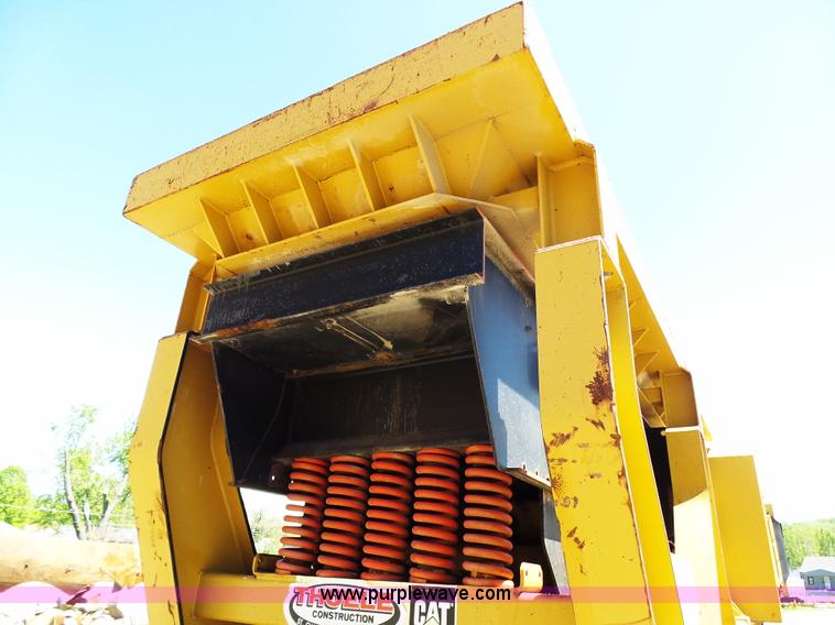 image for item K1373 2006 CEC GII jaw crusher