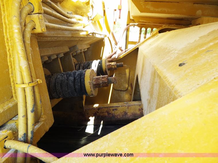 image for item K1373 2006 CEC GII jaw crusher