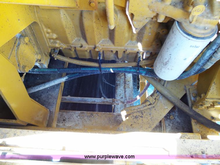 image for item K1373 2006 CEC GII jaw crusher