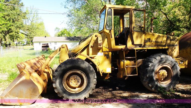 image for item K1376 1968 Fiat-Allis 645 wheel loader