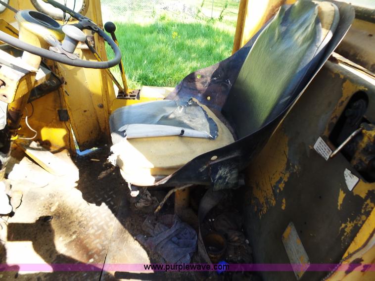 image for item K1376 1968 Fiat-Allis 645 wheel loader