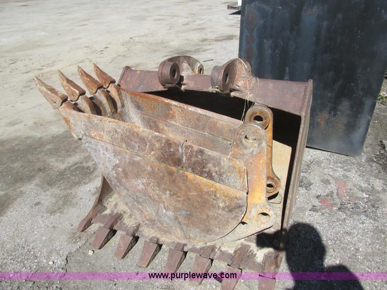 image for item K1378 John Deere 300D backhoe