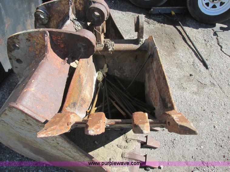 image for item K1378 John Deere 300D backhoe