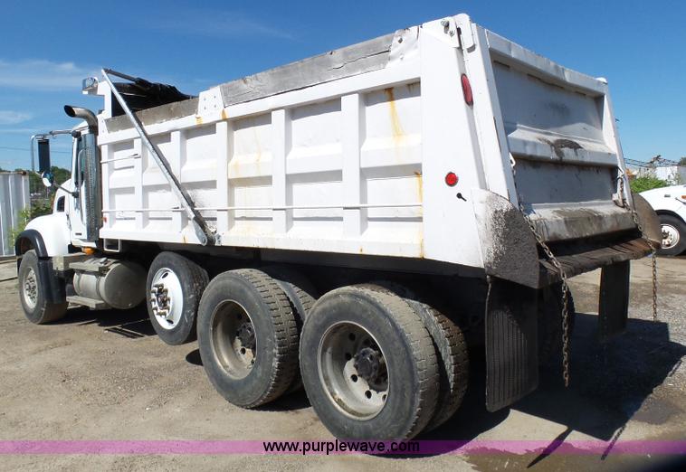 image for item K1388 2003 Mack CV713 Granite dump truck